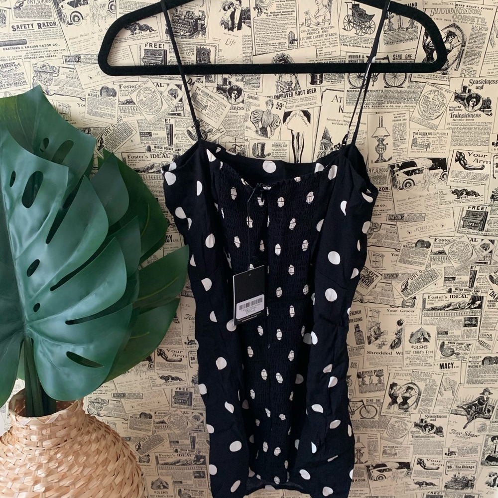 Sam dress polka dot black white reformation 4 - Picture 7 of 11